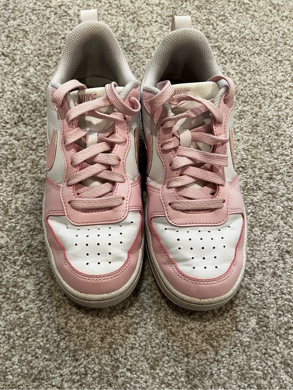 Nike Girls Low Top Sneakers - Pink and White